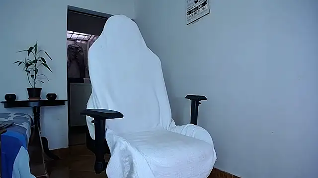 Snapshot of diamond_black00 chatting on January 2026 09:18:01 PM diamond black00 online show from January 2026 09:18:01 PM