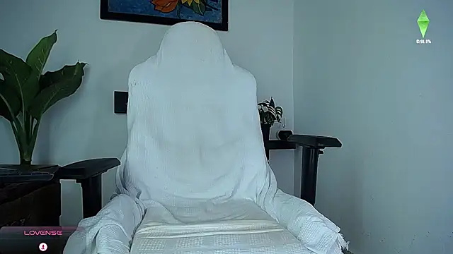 Snapshot of diamond_black00 chatting on February 2026 06:06:02 AM diamond black00 online show from February 2026 06:06:02 AM