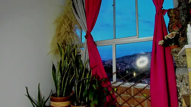 Snapshot of doll_celeste20 chatting on July 2026 11:31:01 PM doll celeste20 online show from July 2026 11:31:01 PM