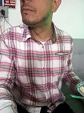 latinmartin73 online show from February 2025 11:55:02 PM