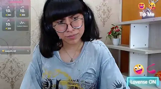 Snapshot of Nataly_Cloud chatting on January 2025 03:58:01 PM Nataly Cloud online show from January 2025 03:58:01 PM