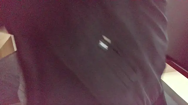 Snapshot of huzi518 chatting on October 2025 10:44:02 PM huzi518 online show from October 2025 10:44:02 PM