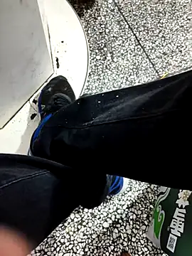 Snapshot of huzi518 chatting on November 2025 10:50:02 AM huzi518 online show from November 2025 10:50:02 AM