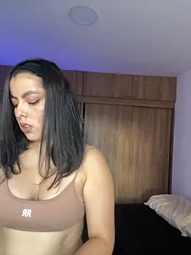 DakotaShelby online show from December 2024 10:14:02 PM