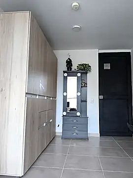 Snapshot of Kiitygirl chatting on December 2025 09:20:01 PM Kiitygirl online show from December 2025 09:20:01 PM