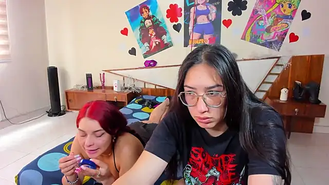 Snapshot of Marilynselxoveanalhard chatting on December 2024 04:52:02 PM Marilynselxoveanalhard online show from December 2024 04:52:02 PM