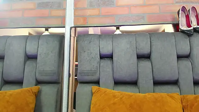 JESSYCORTES online show from September 2025 01:58:02 PM