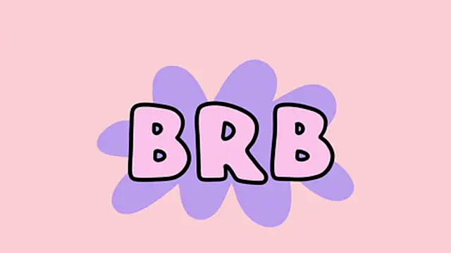 mia and austin online show from November 2025 11:22:02 AM