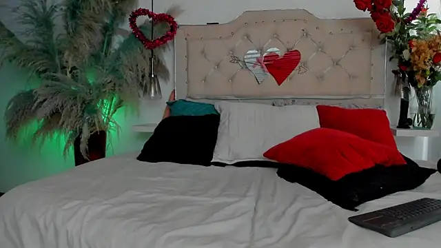 Samanthahavery44 online show from April 2026 07:58:02 PM