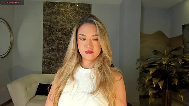 RebeccaHudson online show from March 2026 08:10:01 PM