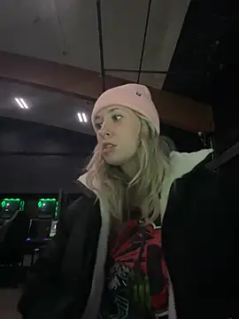 Snapshot of M1ssyk1ssy chatting on December 2024 01:15:02 AM M1ssyk1ssy online show from December 2024 01:15:02 AM