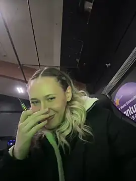 Snapshot of M1ssyk1ssy chatting on January 2025 11:17:01 PM M1ssyk1ssy online show from January 2025 11:17:01 PM