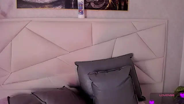 Aitana98  online show from December 2024 09:39:02 AM