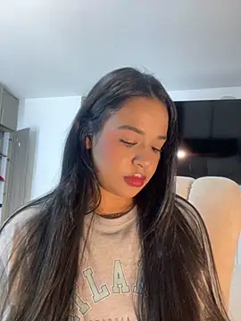 Aitana98  online show from September 2025 02:22:02 AM