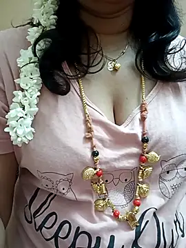 Snapshot of gaurika18 chatting on March 2025 06:22:01 PM gaurika18 online show from March 2025 06:22:01 PM