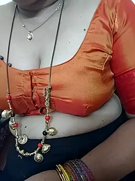 Snapshot of gaurika18 chatting on December 2025 03:34:01 AM gaurika18 online show from December 2025 03:34:01 AM