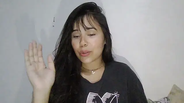 Snapshot of DeusaDemeeter chatting on January 2025 02:23:01 AM DeusaDemeeter online show from January 2025 02:23:01 AM