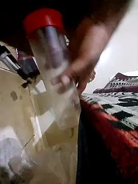 Snapshot of Newalcock chatting on February 2025 02:25:01 AM Newalcock online show from February 2025 02:25:01 AM