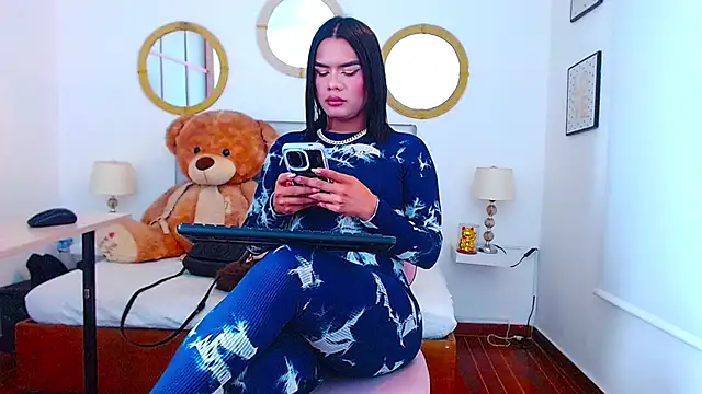 zoe hecate sexx online show from November 2025 02:44:02 AM