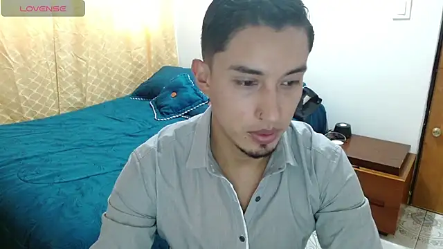 Snapshot of Davixx258 chatting on February 2026 10:28:01 PM Davixx258 online show from February 2026 10:28:01 PM