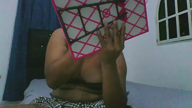 JenniferChian online show from April 2026 01:20:02 AM