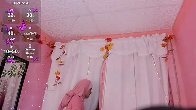 AliaAsad online show from November 2025 12:27:01 PM