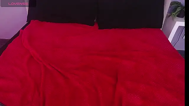 Snapshot of Angie99_gh chatting on February 2025 10:21:02 AM Angie99 gh online show from February 2025 10:21:02 AM