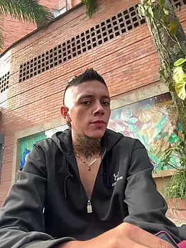  PhillipBrown online show from March 2025 01:18:01 PM