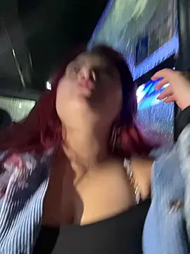 Snapshot of lia_moon77 chatting on February 2025 02:34:01 AM lia moon77 online show from February 2025 02:34:01 AM