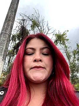 Snapshot of lia_moon77 chatting on November 2025 07:35:02 PM lia moon77 online show from November 2025 07:35:02 PM