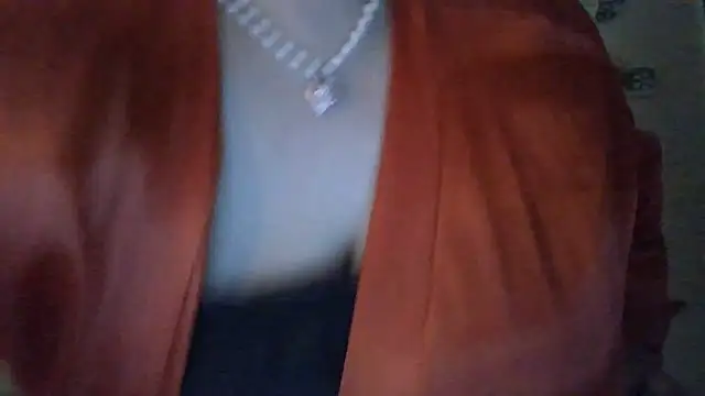 Snapshot of PrincesssXxena chatting on December 2024 07:48:01 AM PrincesssXxena online show from December 2024 07:48:01 AM