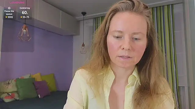 Snapshot of JanePearl chatting on December 2024 10:13:01 PM JanePearl online show from December 2024 10:13:01 PM