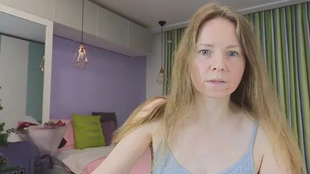 Snapshot of JanePearl chatting on January 2025 07:49:01 PM JanePearl online show from January 2025 07:49:01 PM