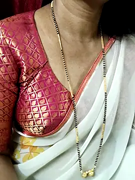 Snapshot of anuradha1432 chatting on September 2025 02:16:01 PM anuradha1432 online show from September 2025 02:16:01 PM