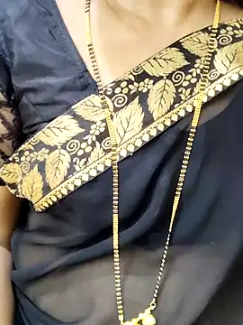 Snapshot of anuradha1432 chatting on September 2025 10:04:02 AM anuradha1432 online show from September 2025 10:04:02 AM