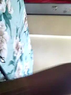 Snapshot of anuradha1432 chatting on October 2025 08:21:01 AM anuradha1432 online show from October 2025 08:21:01 AM