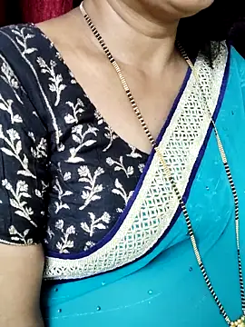 Snapshot of anuradha1432 chatting on October 2025 04:53:02 PM anuradha1432 online show from October 2025 04:53:02 PM