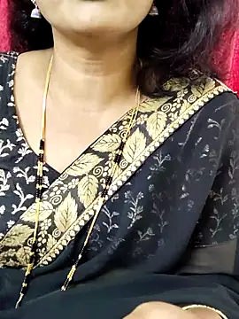 Snapshot of anuradha1432 chatting on November 2025 08:57:01 AM anuradha1432 online show from November 2025 08:57:01 AM