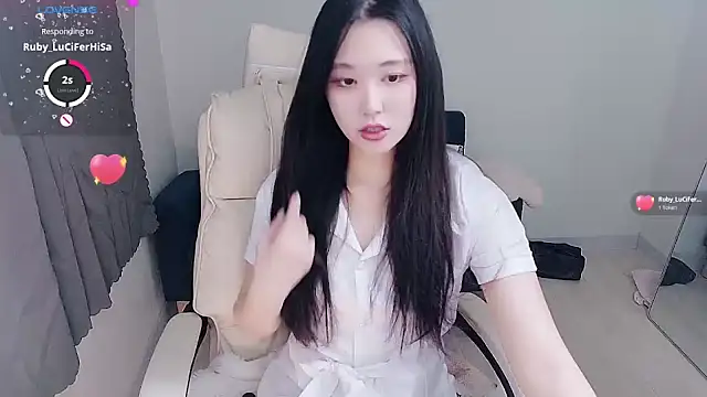 who Lilly online show from December 2025 12:03:02 PM