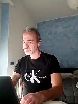 Snapshot of Marcolino183 chatting on January 2025 03:04:01 PM Marcolino183 online show from January 2025 03:04:01 PM