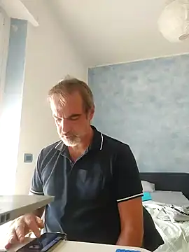 Snapshot of Marcolino183 chatting on September 2025 09:25:02 AM Marcolino183 online show from September 2025 09:25:02 AM