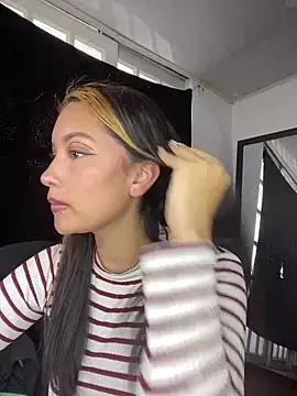 baby lizy online show from January 2025 10:34:02 PM