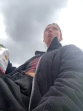 baby lizy online show from February 2025 06:31:02 PM