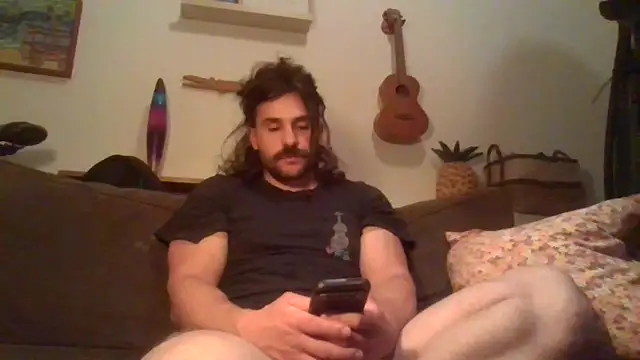 Snapshot of Mclozzz chatting on July 2026 12:57:02 AM Mclozzz online show from July 2026 12:57:02 AM