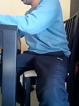 adre84s online show from November 2025 09:52:01 AM