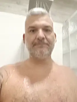 Snapshot of Holaluz2 chatting on December 2025 07:10:02 PM Holaluz2 online show from December 2025 07:10:02 PM