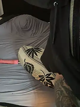 LuggiJack online show from March 2025 02:08:02 PM