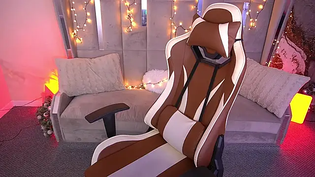 MirandaWong online show from February 2026 06:51:01 AM