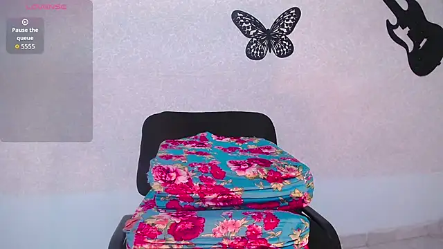 Agathasexy online show from April 2026 08:45:02 PM