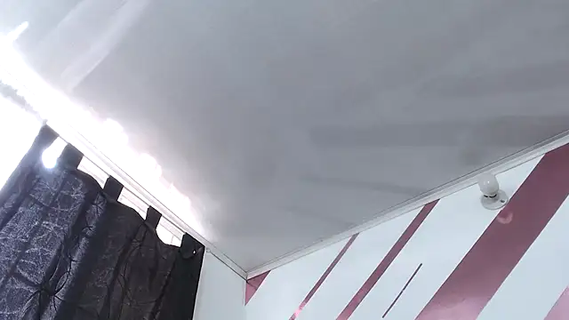 Snapshot of Kitten_Hot_ chatting on November 2025 02:35:01 PM Kitten Hot online show from November 2025 02:35:01 PM